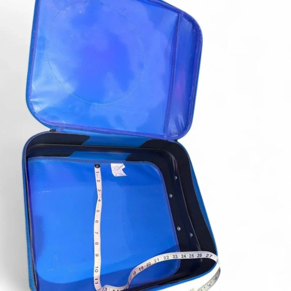 Vintage 2016 Pokémon House Party Pokeball Pilot‎ Rolling Suitcase